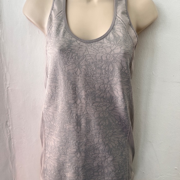 COPY - Fabuletics Grey Spandex Sports Racer Back Tank Top - Size Medium - Picture 1 of 3